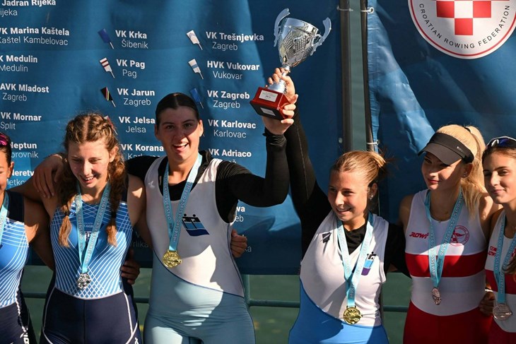 Devet medalja za VK Istru na Prvenstvu Hrvatske